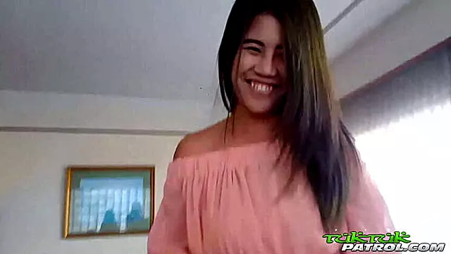 Asian Cutie Farina's Hotel Room Encounter with a Generous Ending