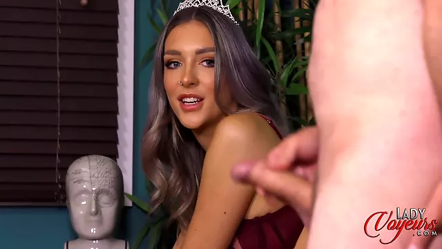 Princess And The Pre Cum With Ruby Mae