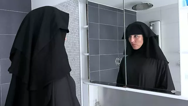 Arab Niqab, Payudara Arab, Hd Czech Lucah, Tetek, Tetek Kecik