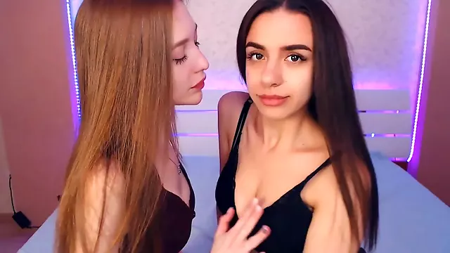 W0wgirls two Beauty Russian Girls