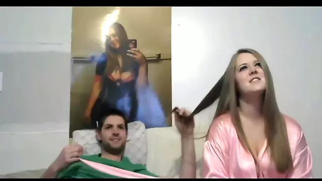 Hosszú Haj, Hajhúzás, Tini Webcam