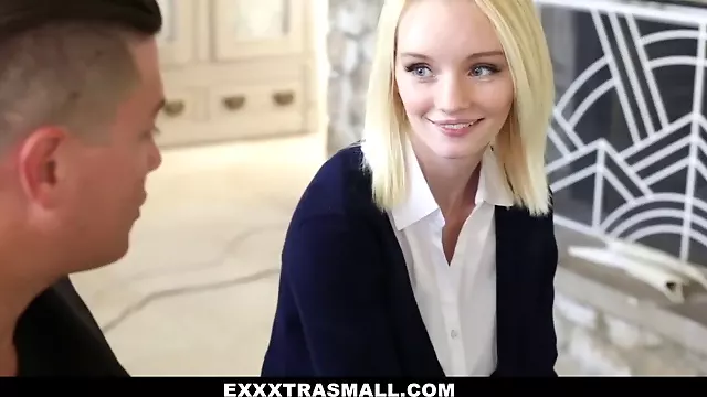Sammie Daniels, the piano teacher, fucks tiny teen and takes a cumshot on her pretty face