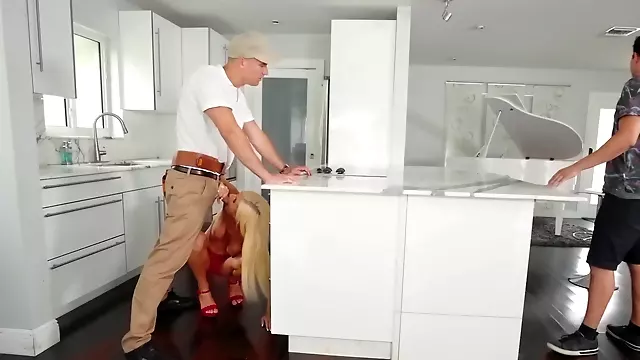 Blonde lady cheats on lazy boyfriend with lucky repairman