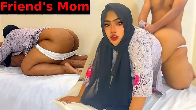 سکسی فیلم و سینه گنده, کون پستون, نخواستن, لا پستونی, پستون گنده بکن بکن, مامان در خانه, مسلمان کمسن پستون گنده