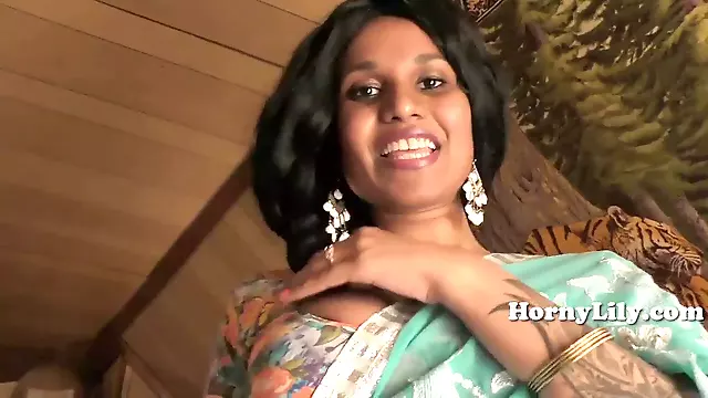 इंडियन बिग बूब्स, इंडियन स्तन, हिंदी में बाते, भारतीय पत्नी