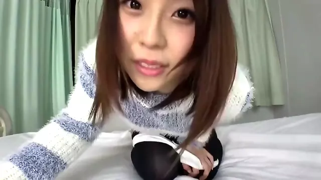 Japanese girl Yashino shows close ups of her panties